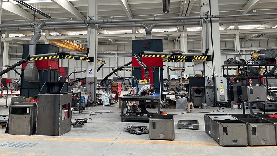 From Production Hall to Production Plant